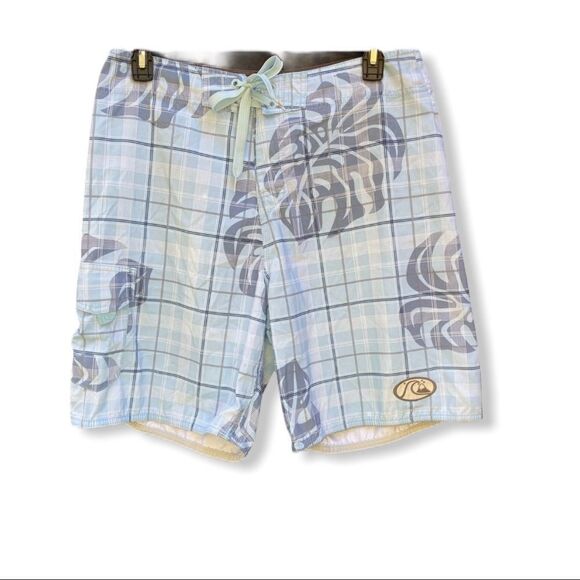 Quiksilver Edition Board Shorts - Picture 10 of 10